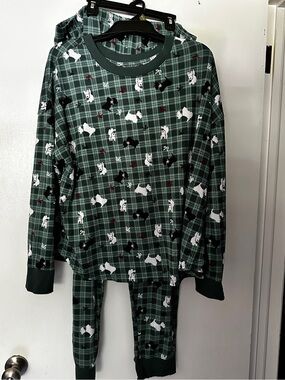 Green Plaid Dog Print Women's Pajama Set - Brand Unknown